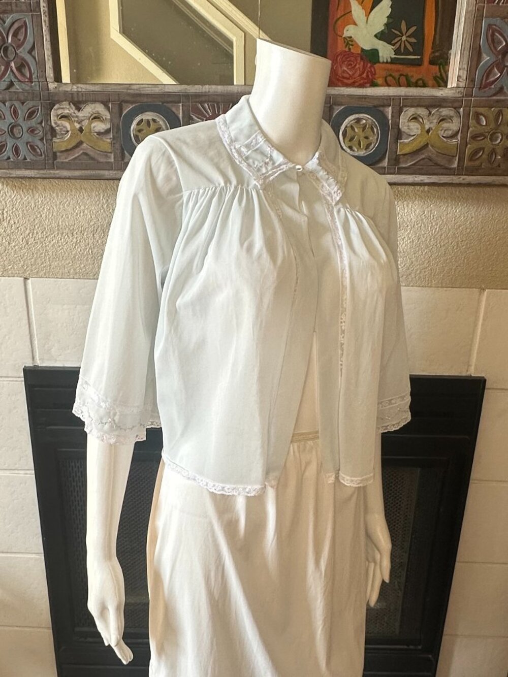 VTG Peignoir green Nylon S/M Bed Jacket CottageCore armpit to armpit 21"